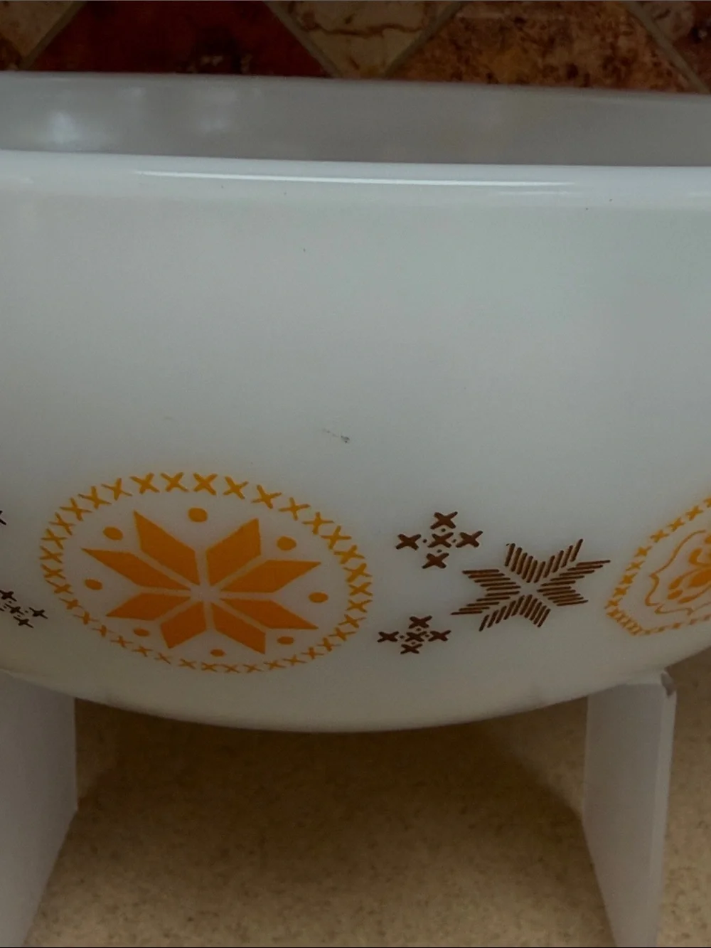 Pyrex Town & Country 444 4 Quart Cinderella Mixing Bowl